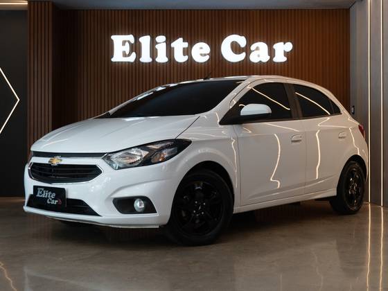 CHEVROLET ONIX 1.4 MPFI LT 8V FLEX 4P AUTOMÁTICO CHEVROLET ONIX 1.4 MPFI LT 8V FLEX 4P AUTOMÁTICO
